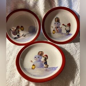 4 Williams-Sonoma 7” Nordic Elf Dessert Plates